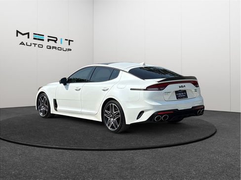 Used 2022 Kia Stinger GT2 image 7
