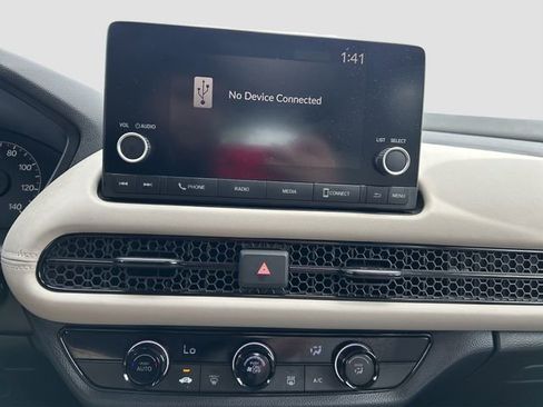 Used 2023 Honda HR-V LX image 16
