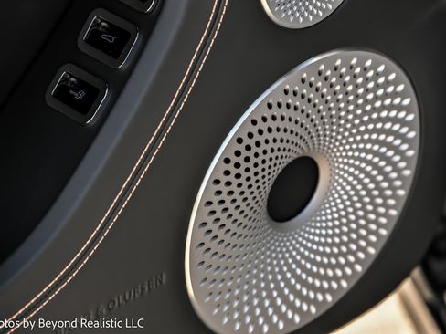 New 2025 Bentley Continental GTC image 25