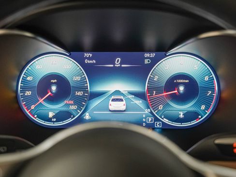 Certified 2022 Mercedes-Benz GLC 300 image 17