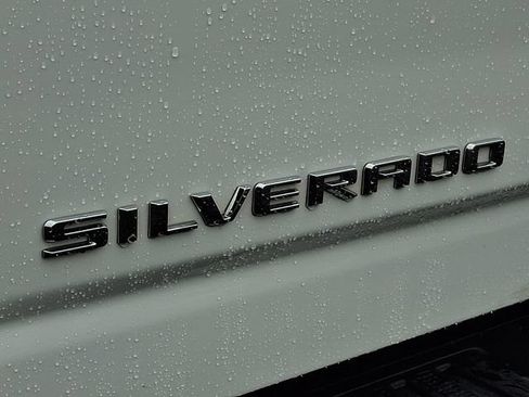 Used 2024 Chevrolet Silverado 2500 Custom w/ Custom Convenience Package AWD/4WD image 33