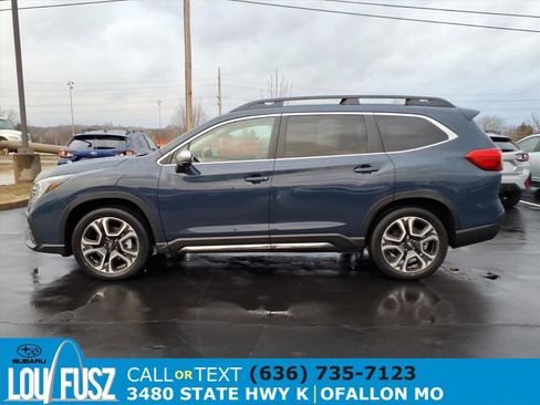 Used 2023 Subaru Ascent Limited w/ Technology Package image 4