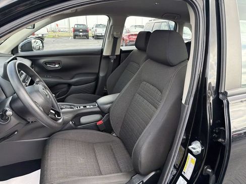 Used 2023 Honda HR-V LX image 19