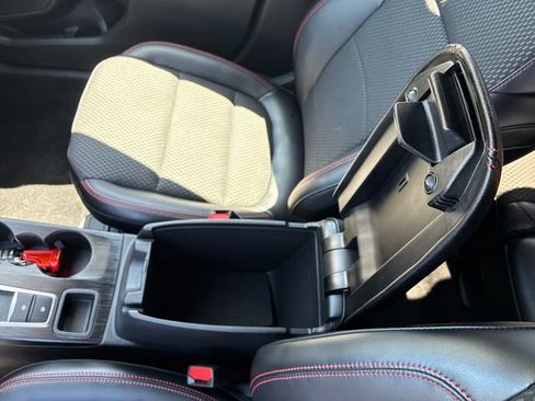 Used 2024 Ford Escape ST-Line Select w/ Tech Pack #2 AWD/4WD image 24