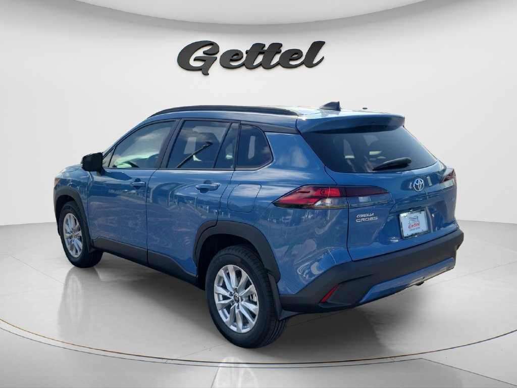 New 2026 Toyota Corolla Cross LE FWD image 7