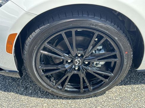 New 2026 MAZDA MX-5 Miata Club w/ Interior Package RWD image 10