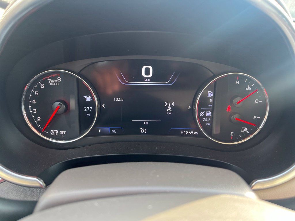 Used 2024 Chevrolet Malibu LT FWD image 4