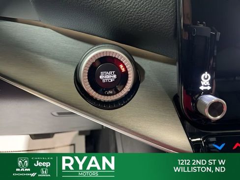 New 2025 Jeep Wagoneer Series II w/ Convenience Group I image 36