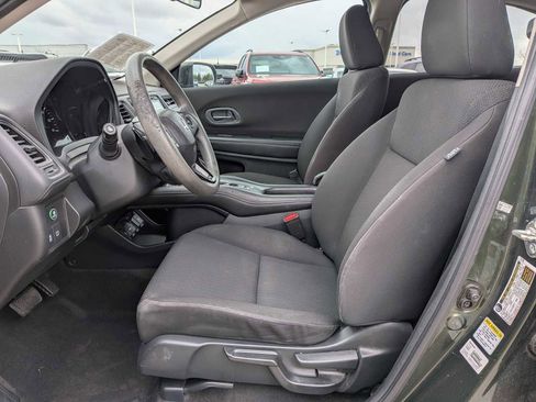 Used 2016 Honda HR-V EX image 14