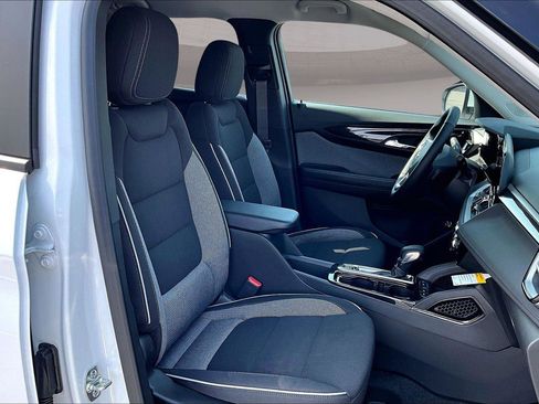 New 2026 Chevrolet TrailBlazer LT w/ Convenience Package image 12