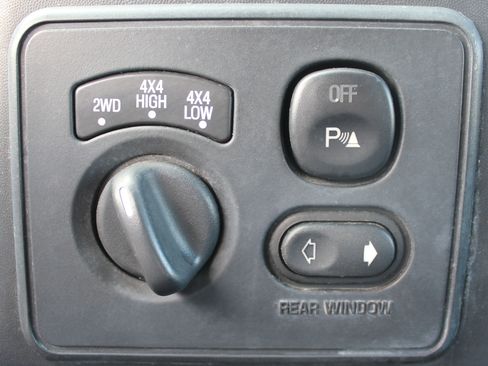 Used 2004 Ford F250 XL image 30