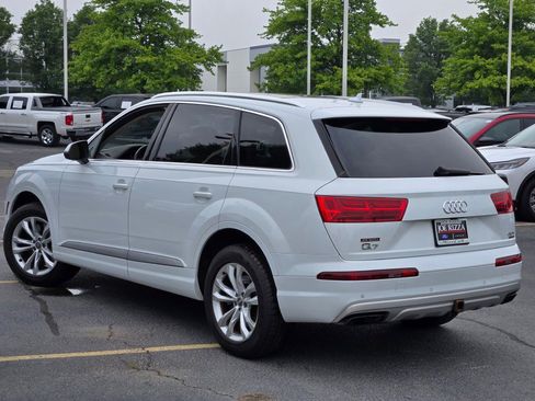 Used 2017 Audi Q7 3.0T Premium Plus w/ Premium Plus Package image 15