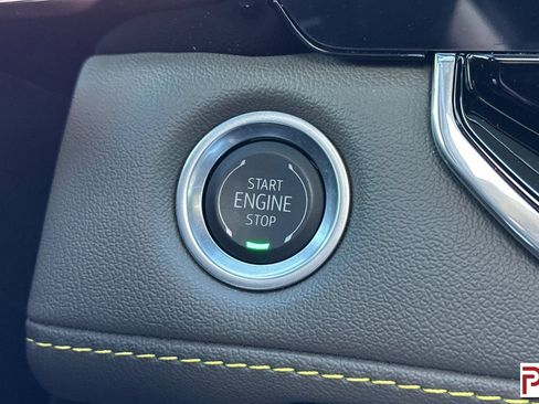 Certified 2024 Chevrolet Colorado ZR2 w/ Technology Package image 25