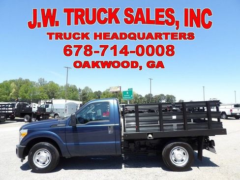Used 2016 Ford F250 XL image 2