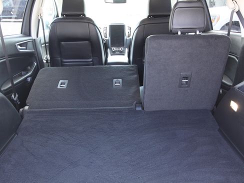 Used 2024 Ford Edge SEL w/ Convenience Package AWD/4WD image 10