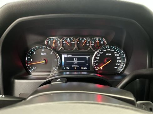 Used 2018 Chevrolet Silverado 1500 LT w/ All Star Edition image 14