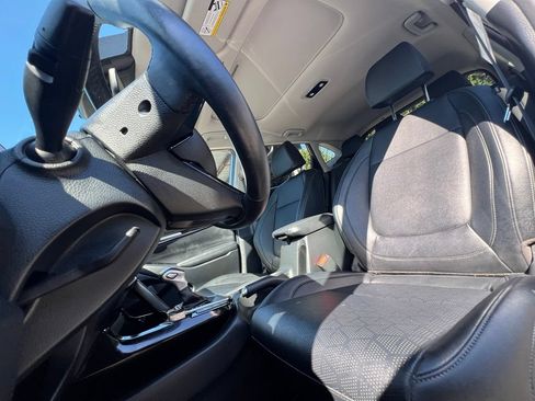 Certified 2025 Kia Seltos EX w/ EX Sunroof Package AWD/4WD image 18