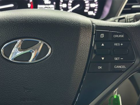Used 2017 Hyundai Sonata SE FWD image 30