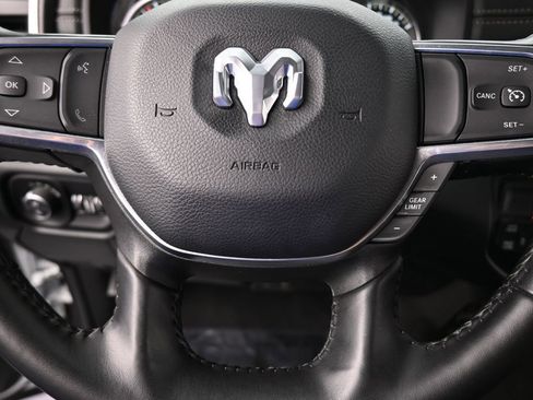 Used 2024 RAM 2500 Laramie image 32