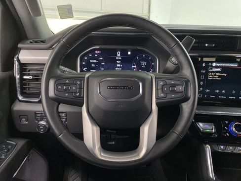 Used 2024 GMC Sierra 2500 Denali w/ Denali Reserve Package image 19