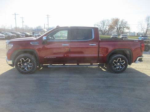 New 2026 GMC Sierra 1500 SLT w/ SLT Premium Package image 10