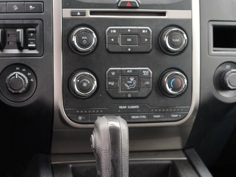 Used 2017 Ford Expedition XL w/ Equipment Group 101A AWD/4WD image 23