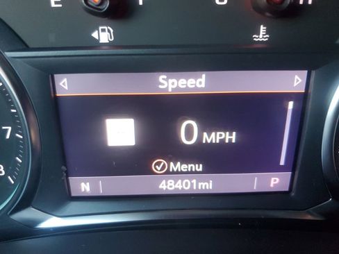 Used 2023 Chevrolet Equinox Premier image 22