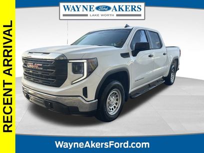 Used 2024 GMC Sierra 1500 Pro w/ Pro Value Package