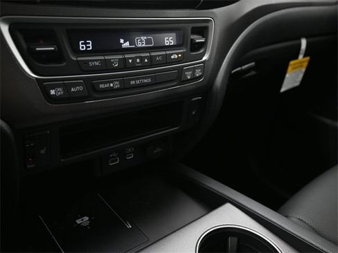 New 2025 Honda Ridgeline RTL+ image 14