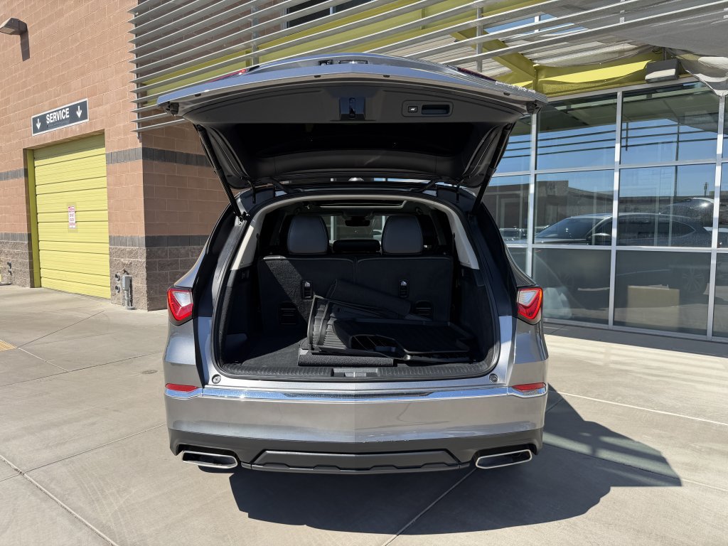 Used 2024 Acura MDX SH-AWD image 34