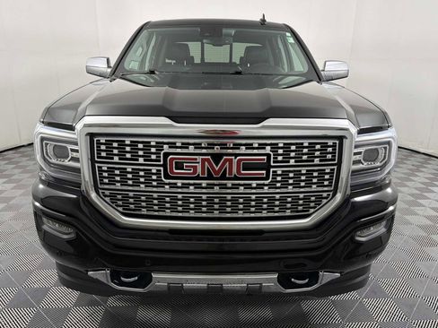 Used 2017 GMC Sierra 1500 Denali w/ Denali Ultimate Package AWD/4WD image 2