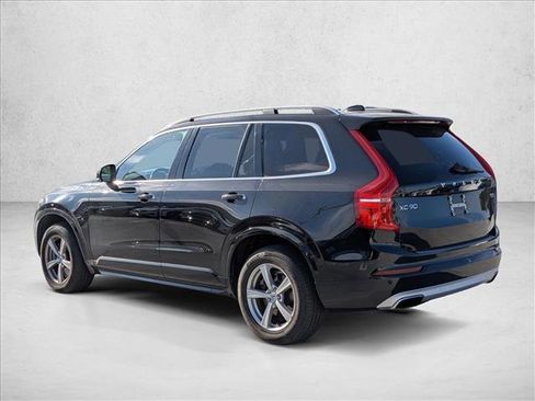 Used 2016 Volvo XC90 T5 Momentum image 7