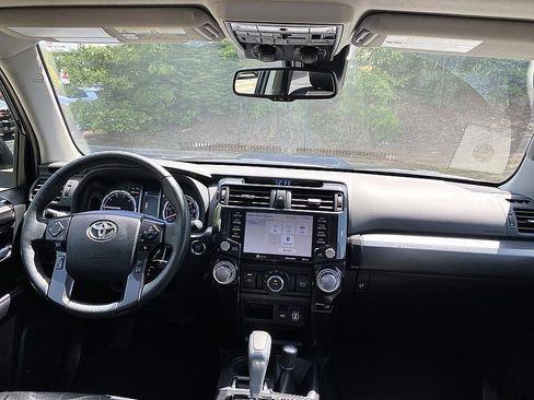 Certified 2023 Toyota 4Runner TRD Off-Road Premium w/ Moonroof Package AWD/4WD image 19