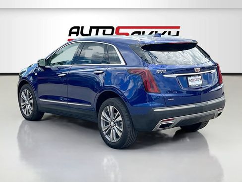 Used 2025 Cadillac XT5 Premium Luxury w/ Technology Package AWD/4WD image 5