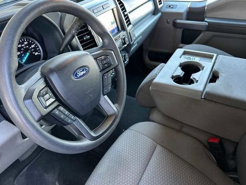 Used 2022 Ford F450 XLT image 4