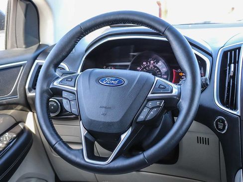 Used 2016 Ford Edge Titanium w/ Class II Trailer Tow Package AWD/4WD image 14