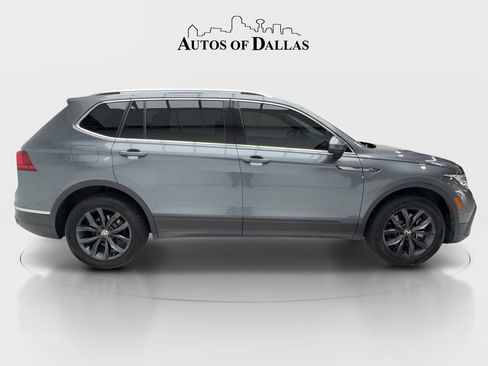 Used 2022 Volkswagen Tiguan SE w/ Panoramic Sunroof Package AWD/4WD image 6