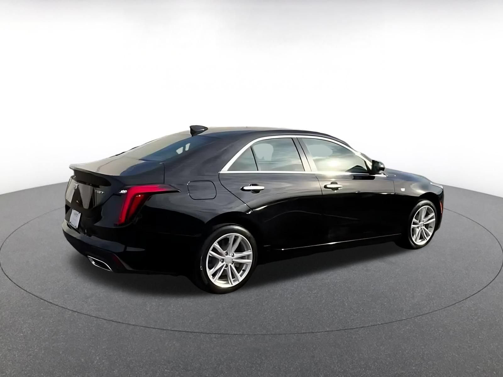 Used 2026 Cadillac CT4 Luxury RWD image 14