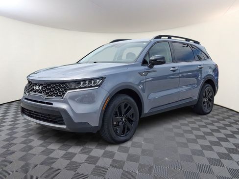 Used 2022 Kia Sorento S AWD/4WD image 3