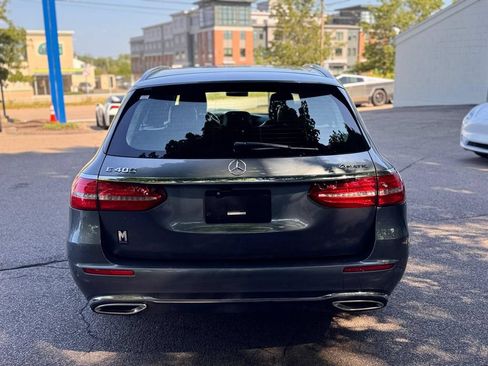 Used 2018 Mercedes-Benz E 400 4MATIC Wagon image 5