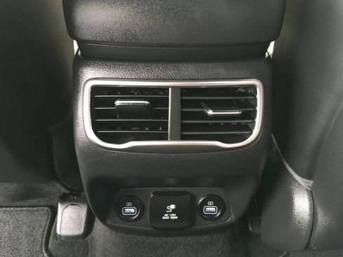 Used 2022 Hyundai Santa Fe Calligraphy AWD/4WD image 25