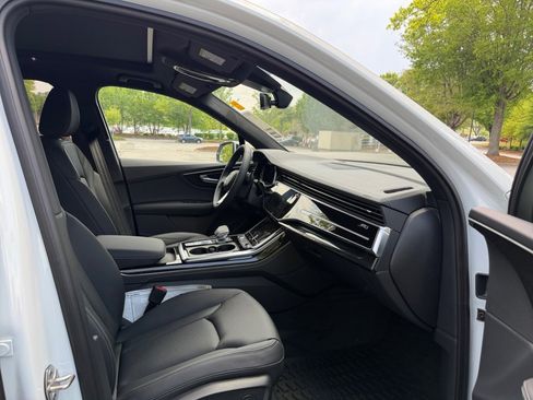New 2026 Audi Q7 3.0T Premium Plus AWD/4WD image 27