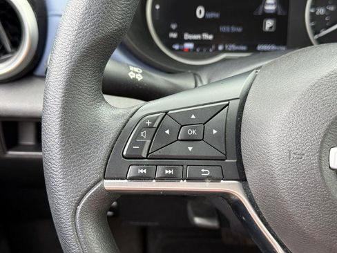 Used 2024 Nissan Versa SV FWD image 28