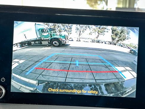Used 2024 Toyota Prius Prime FWD image 20