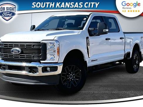 Used 2023 Ford F250 XL w/ Snow Plow/Camper Package AWD/4WD image 1