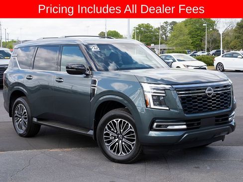 Used 2025 Nissan Armada SL w/ Captain's Chari Seat Package AWD/4WD image 1