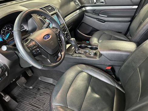 Used 2019 Ford Explorer Sport w/ Equipment Group 401A image 11