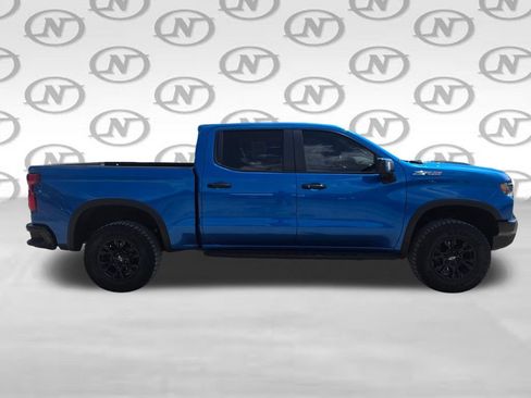 Used 2022 Chevrolet Silverado 1500 ZR2 w/ Technology Package AWD/4WD image 11