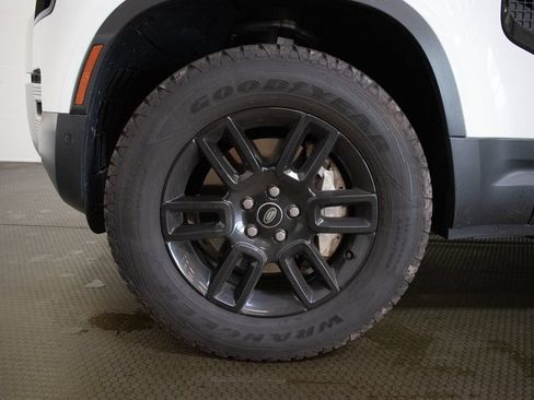 Used 2023 Land Rover Defender 130 S AWD/4WD image 9