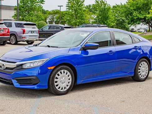 Used 2017 Honda Civic LX image 4